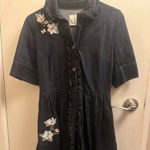 Kate Spade Short-Sleeves Denim Flower-Embroidered Dress - Size 6